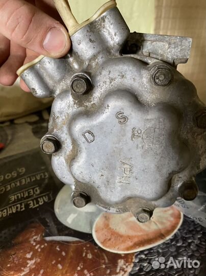 Компрессор кондиционера renault logan 1