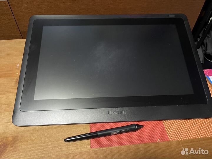 Планшет Wacom Cintiq 16 + сумка для перевозки