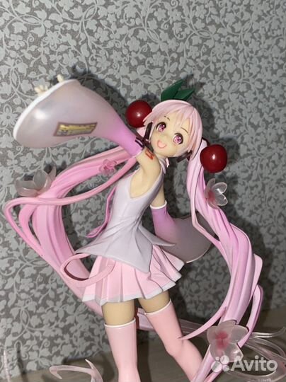Аниме фигурка ориг Сакура Мику