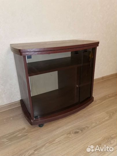 Тумба под телевизор