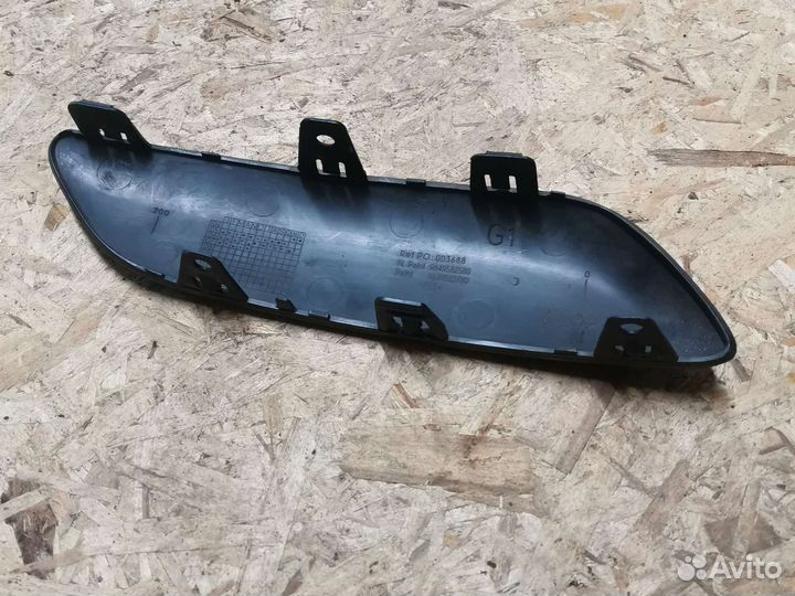 Молдинг переднего бампера левый Peugeot 207