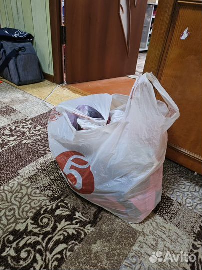 Большой пакет вещей для Александра