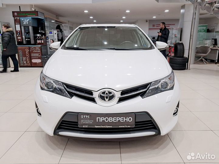 Toyota Auris 1.3 МТ, 2013, 110 846 км
