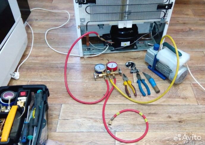 Ремонт стиральных машин Холодильников и Посудомоек