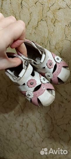 Обувь на девочку