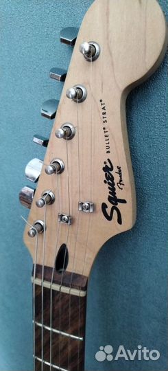 Электрогитара fender