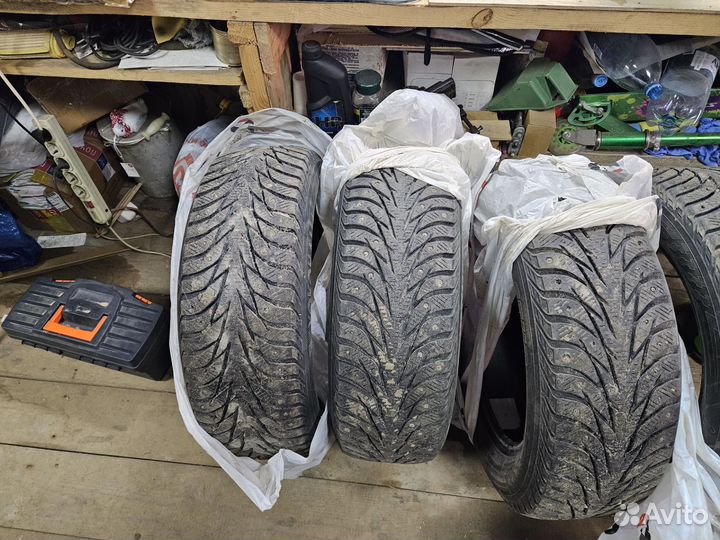 Yokohama Ice Guard Stud IG55 225/60 R17 102H