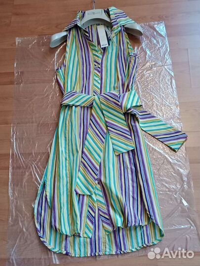 Новое стильное платье -рубашка Франция