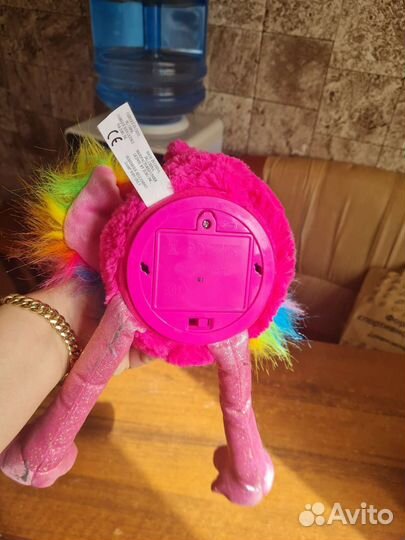 Фламинго игрушка танцующая