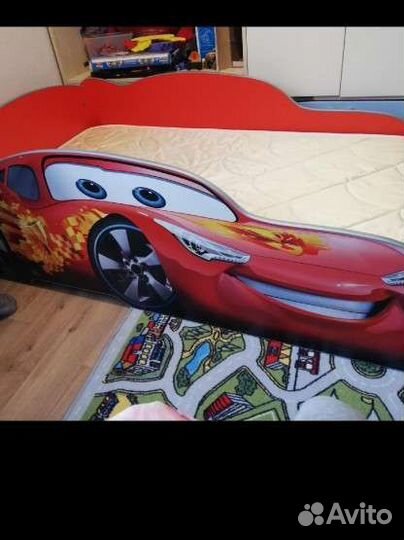 Детская кровать тачки