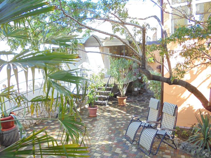 Дом 190 м² на участке 3 сот.