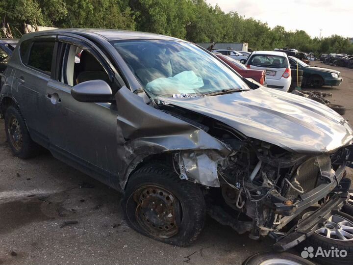 Ниссан Кашкай J10 2.0,МКПП