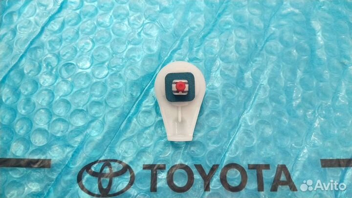 Крепление молдинга заднее Highlander 2013-2019