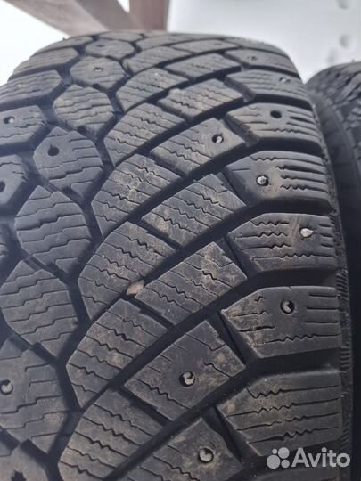 Gislaved Nord Frost 200 215/60 R16