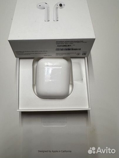 Зарядный футляр наушники Apple Airpods 1