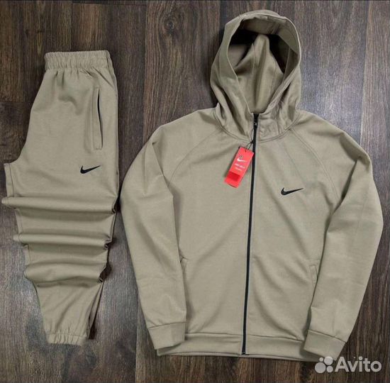 Спортивные костюмы nike 48,50,52,54,56 размеры