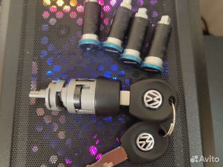 Замок зажигания личинки на vw t4