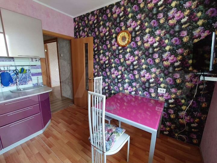 2-к. квартира, 70 м², 10/10 эт.