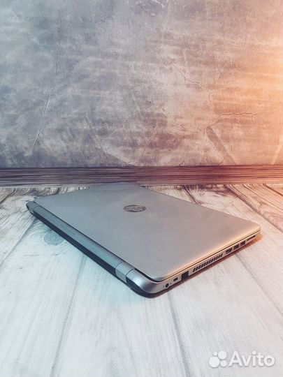 Стильный Игровой Ноутбук HP / AMD A10-4655m 4 ядра