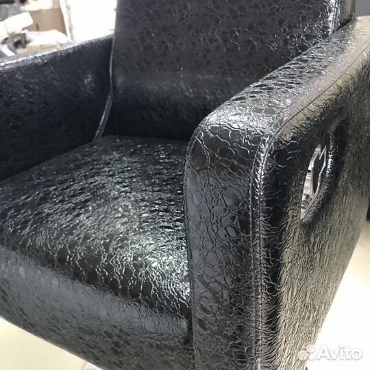 Кресло парикмахерское мужское для барбершопа