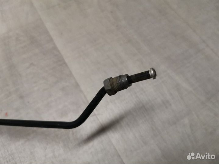 Трубка тормозная передняя правая Skoda Fabia 2 1.2