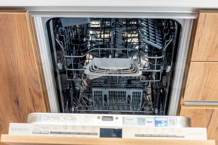 Собственный номер в отеле у моря