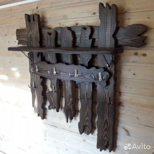 Ключница настенная из дерева
