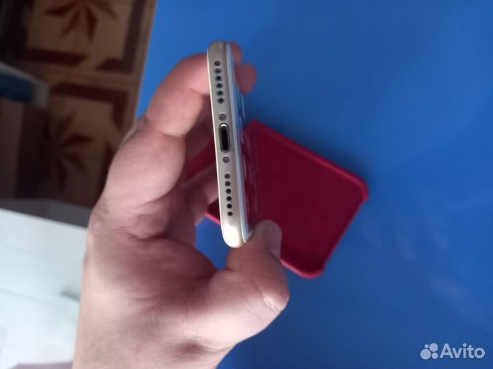 iPhone 7, 32 ГБ