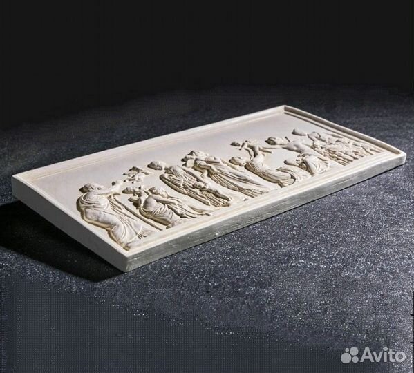 Панно «Возрасты любви»