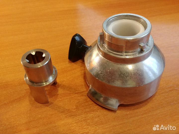 Адаптер для насадок к мясорубке Bosch