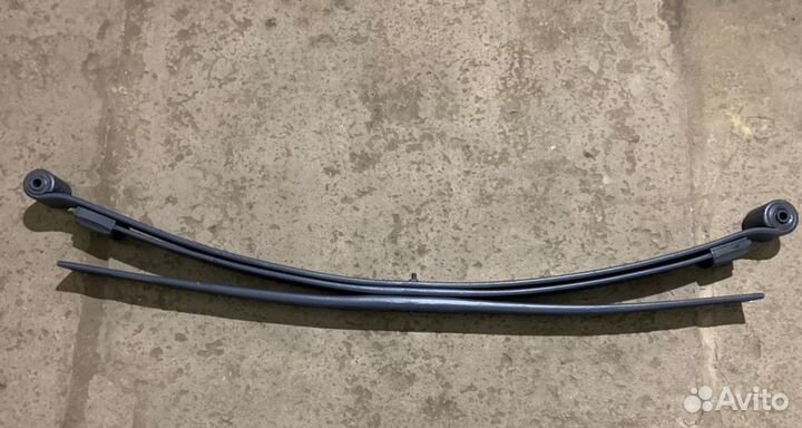 Рессора Mercedes Sprinter задняя 3-ех листовая Mer