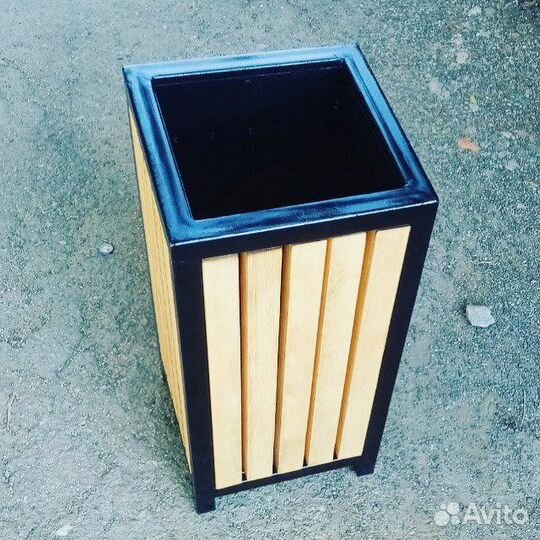 Мусорный бак