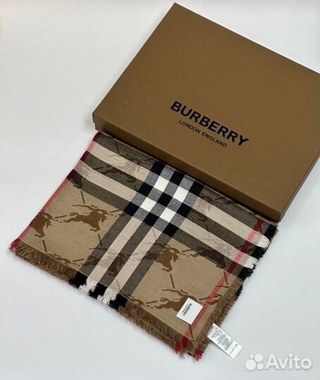 Шарф Burberry