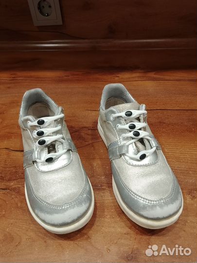 Ботинки для девочки