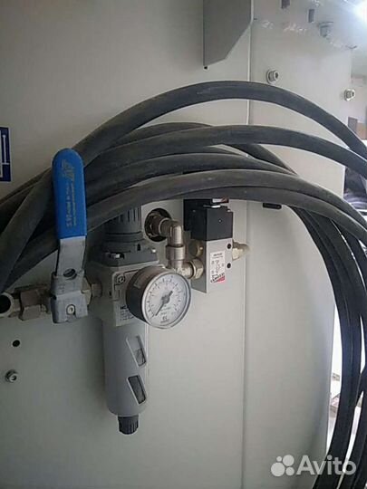 Кромкооблицовочный станок scm