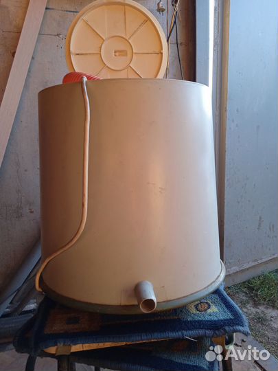 Центрифуга для отжима белья