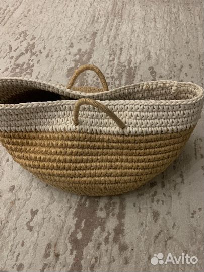 Корзина плетеная
