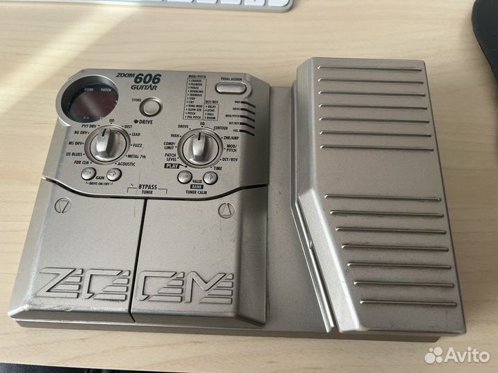 Гитарный процессор zoom 606