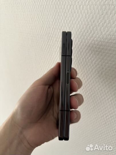 Samsung Galaxy Z Fold4, 12/512 ГБ