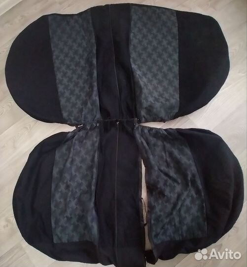 Автомобильные чехлы. Не полный комплект от