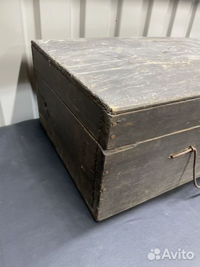Чемодан деревянный довоенный массив