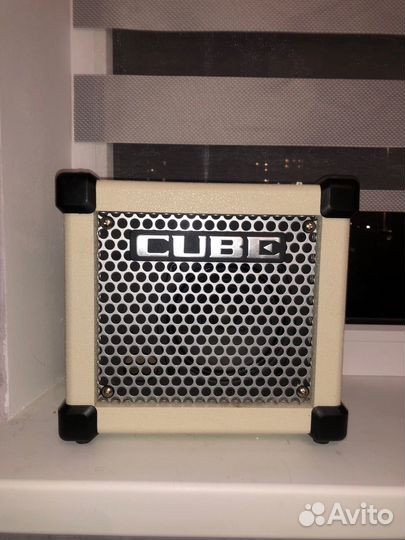 Roland - micro cube gx