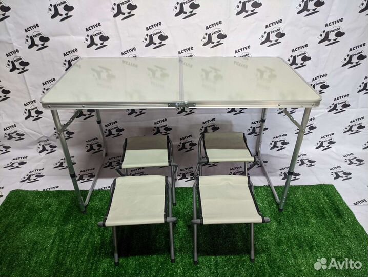 Стол складной + 4 стула