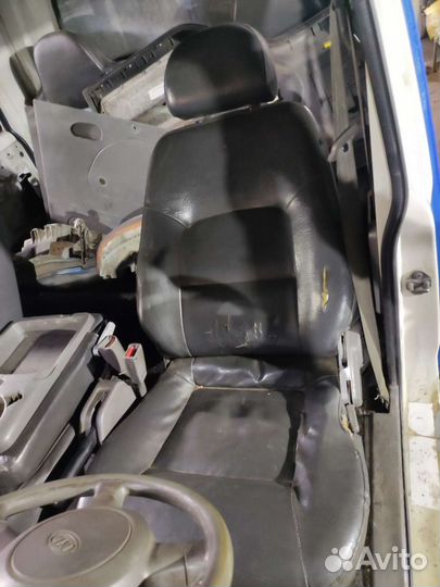 Водительское сидение Kia Bongo 2 frontier
