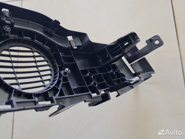 Основание полки заднее левое Bmw X1 E84 N20B20