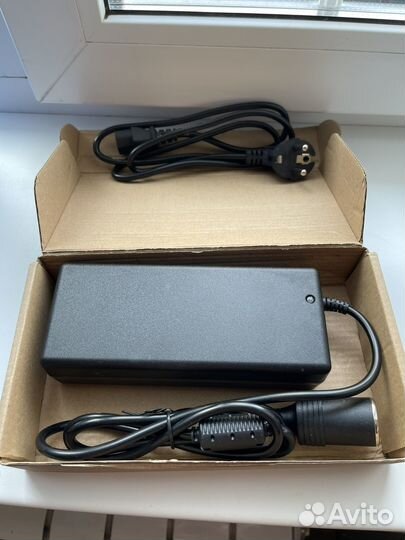 Адаптер с гнездом прикуривателя 220V 12V 15A