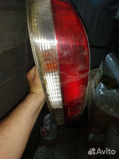 Задний фонарь honda prelude 5 задняя