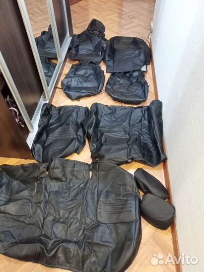 Чехлы из экокожи Веста