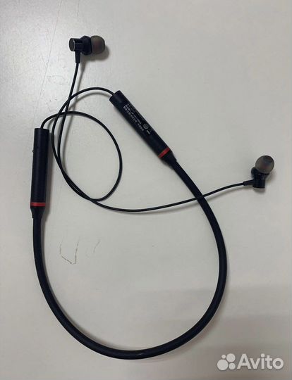 Беспроводные наушники lenovo