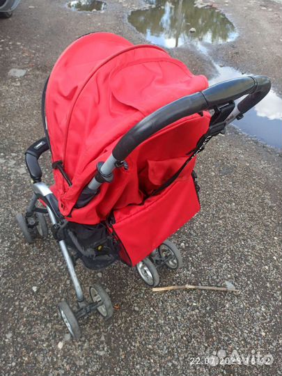 Прогулочная коляска